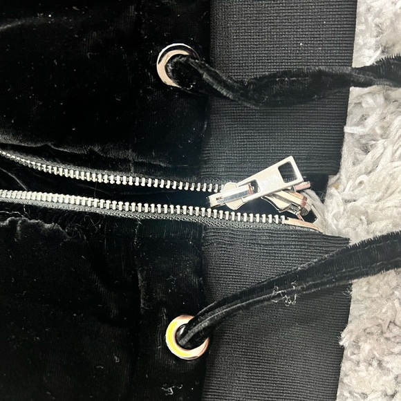 Theory reversible velvet vest - Picture 3 of 5